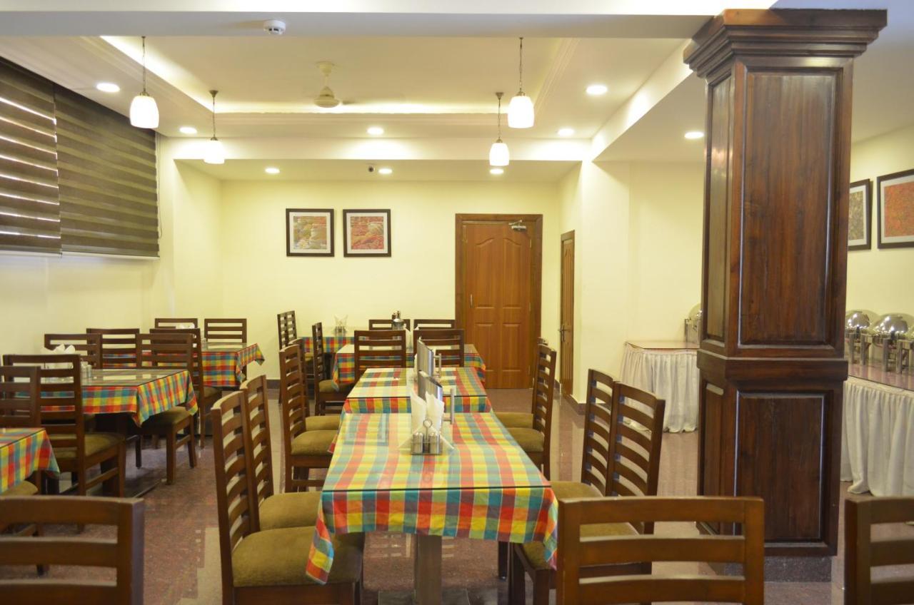 Hotel The Valley View Kashmir Srinagar (Jammu and Kashmir) Exterior photo
